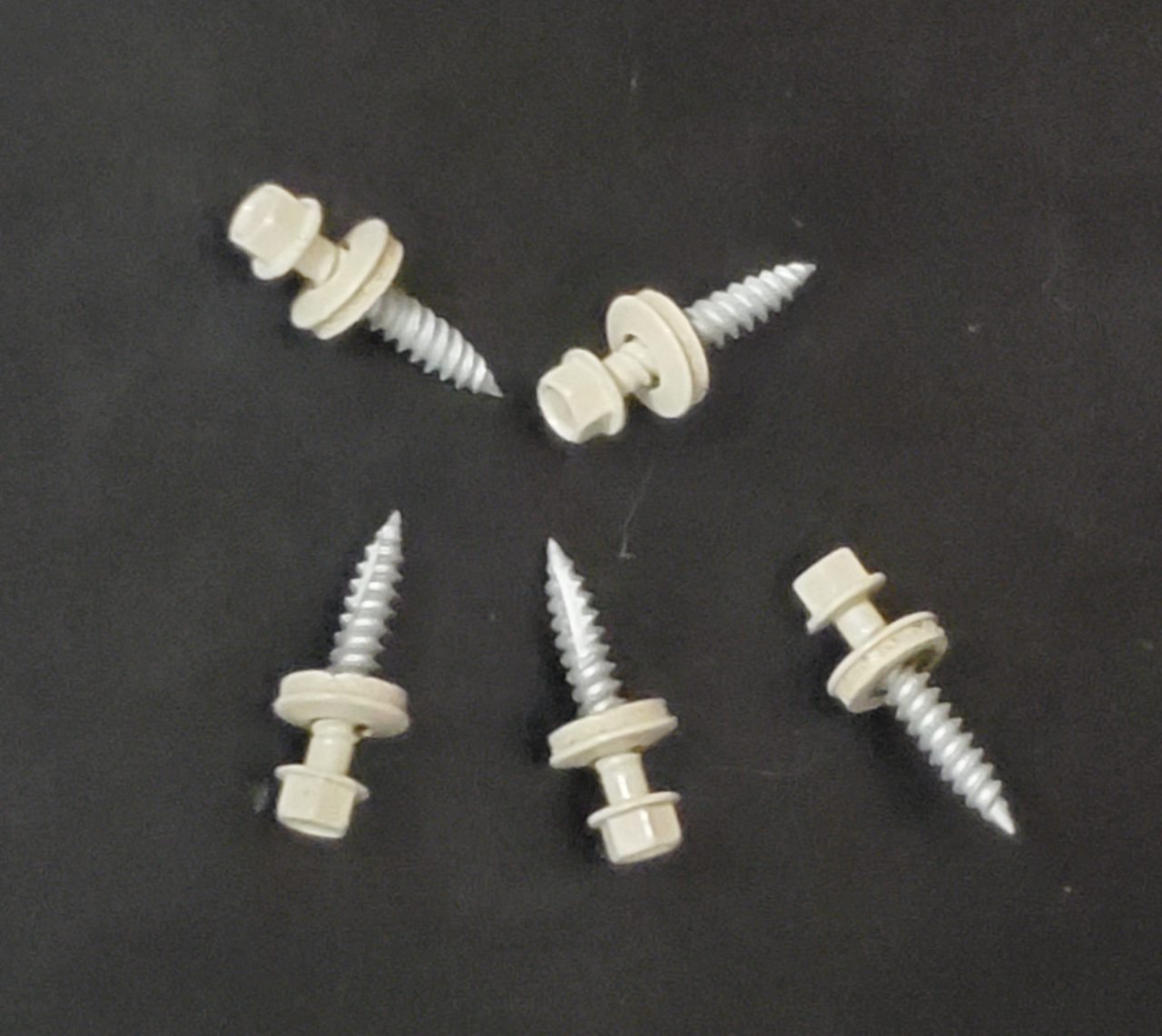 1” Hex Head Self Tapping Screws - 3,500 PC | Bond Products